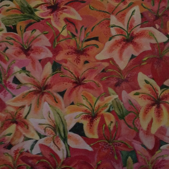 Meet your Posher, Beth - Picture 1 of 2